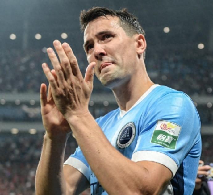 世界杯直播-跌出“跑男”榜前3！周定洋来到深圳跑不动了，全场隐身惹争议